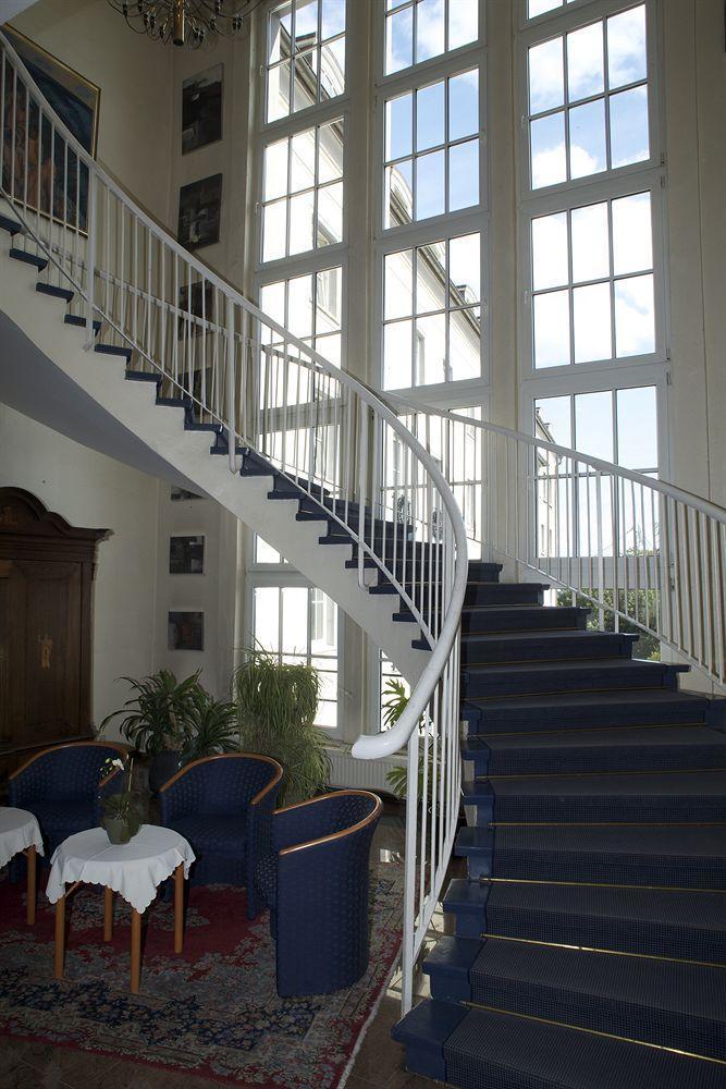 Hotel Kurhotel Sassnitz 3*