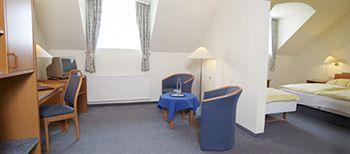 Hotel Kurhotel Sassnitz 3*